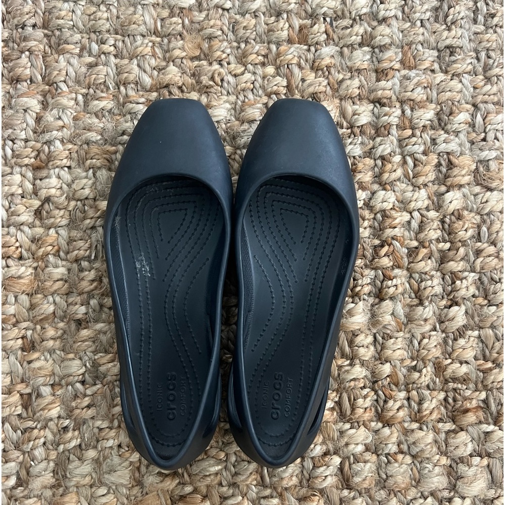 Crocs  size 8 shoes